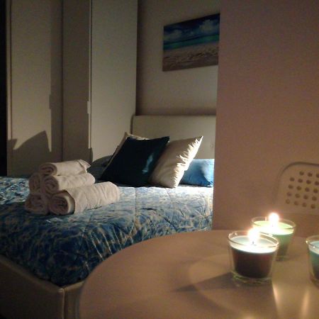 Stanza Azzurra Hotel Sant'Egidio del Monte Albino Luaran gambar
