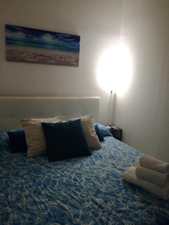 Stanza Azzurra Hotel Sant'Egidio del Monte Albino Luaran gambar